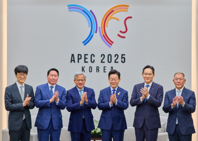 엔비디아, 한국 26만 GPU 공급…...