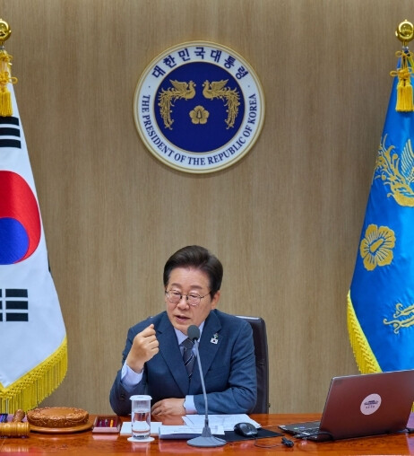 李대통령, 검찰개혁 강경론에 제동…&...